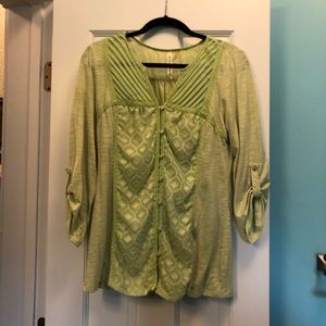 Fun blouse with Cottagecore vibes!